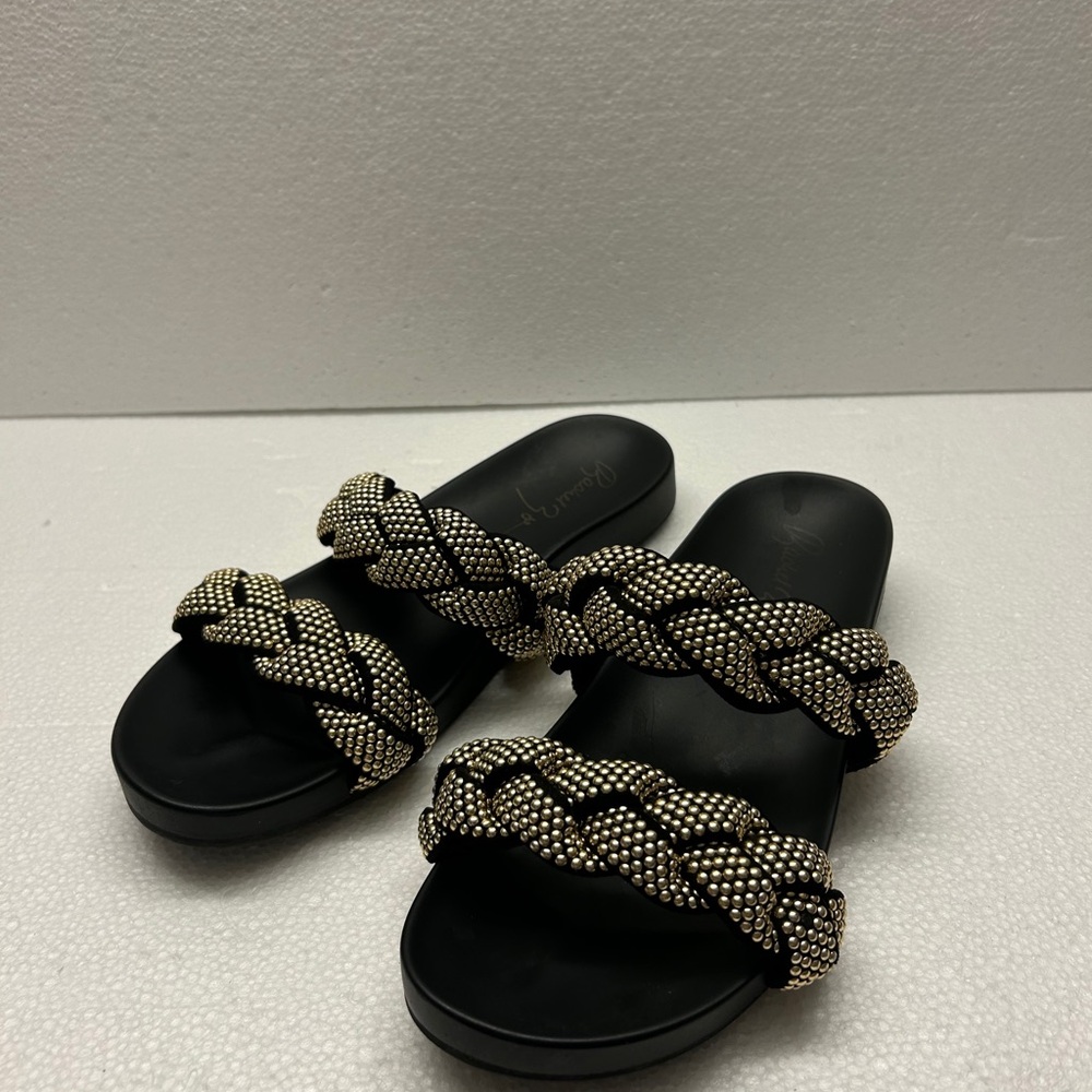 RACHEL ZOE Black and Gold Slide Sandals
Metallic Braided Strap SIZE 7
5* Seller